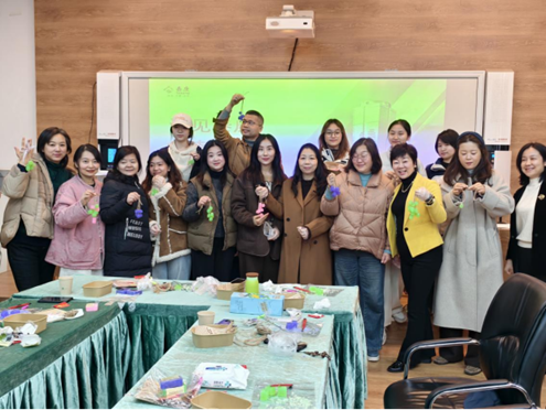 https://artweb.hubei-university.com/__local/4/77/04/C01F0EF897652DA2F2F6200372B_64D71E9E_119ACB.png